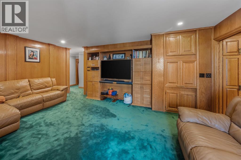285021 Township Road 252 - 16