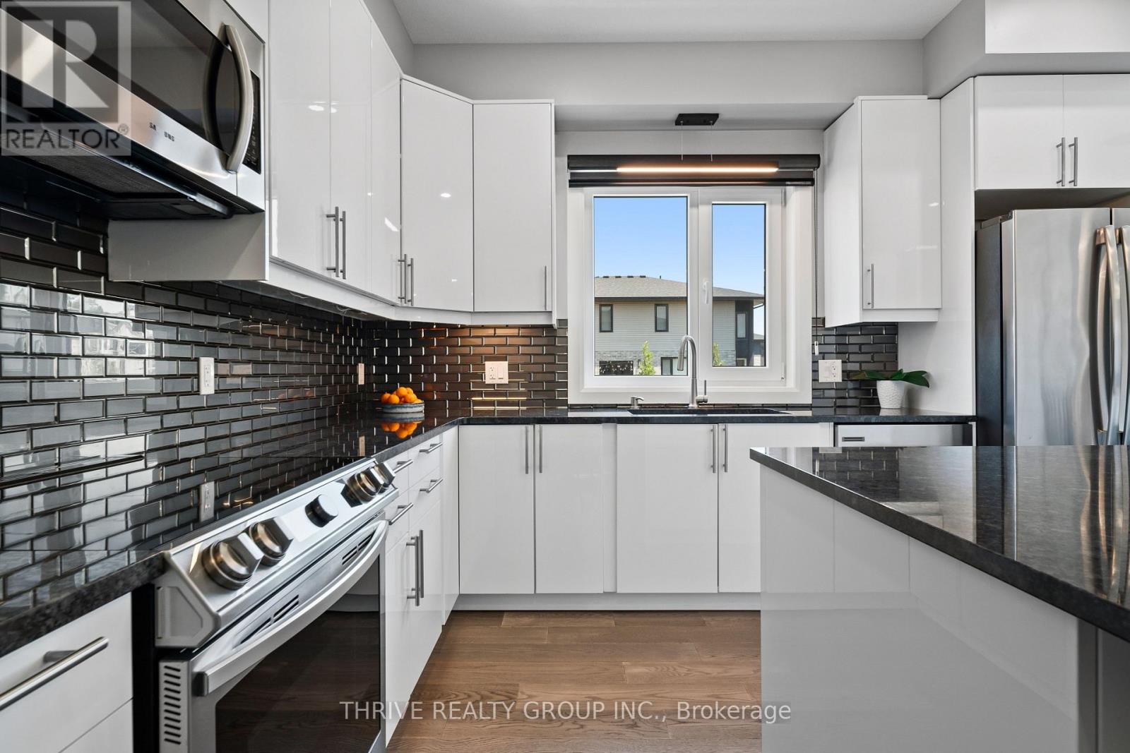 2084 TYSON WALK - 17