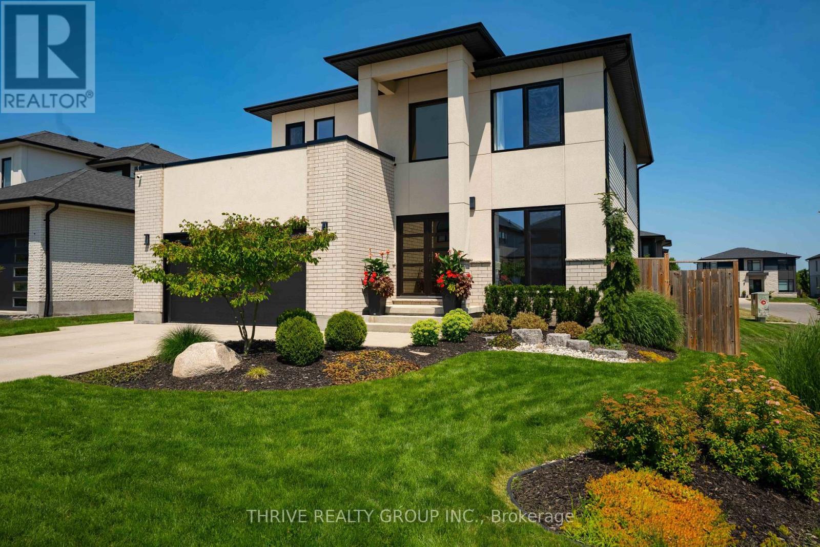 2084 TYSON WALK - 2