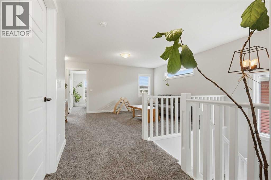 26 Crestbrook Drive SW - 18