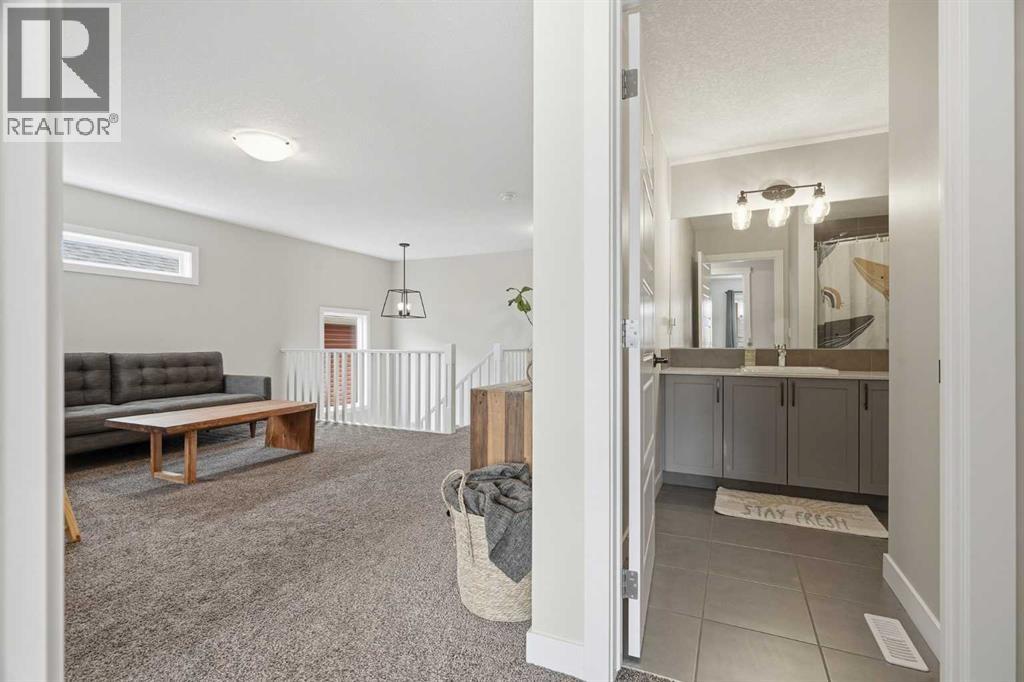 26 Crestbrook Drive SW - 21