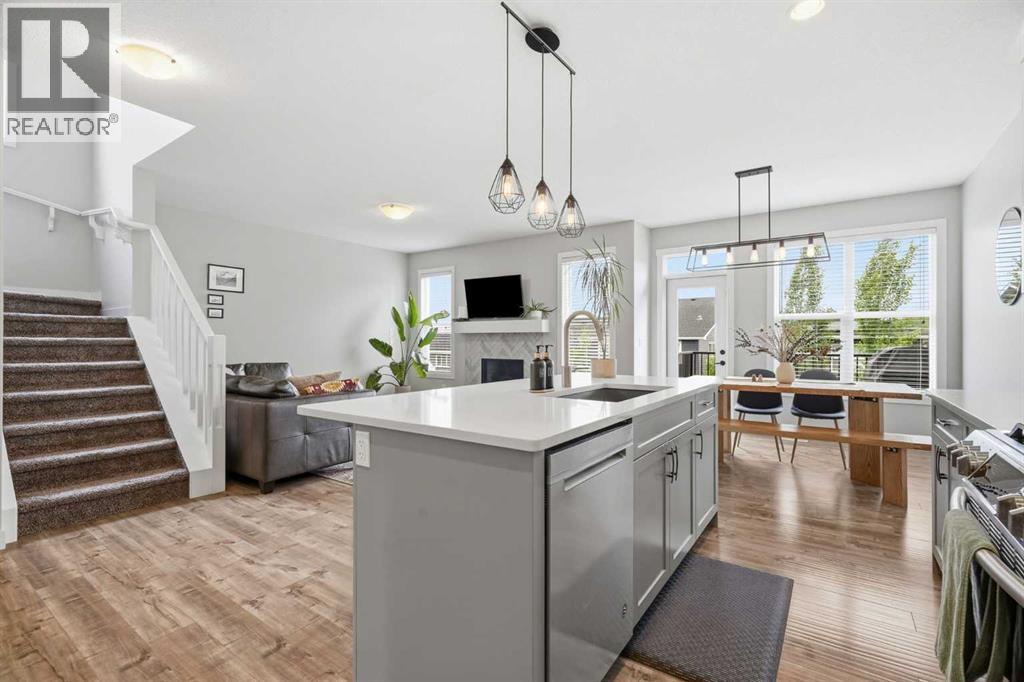 26 Crestbrook Drive SW - 7