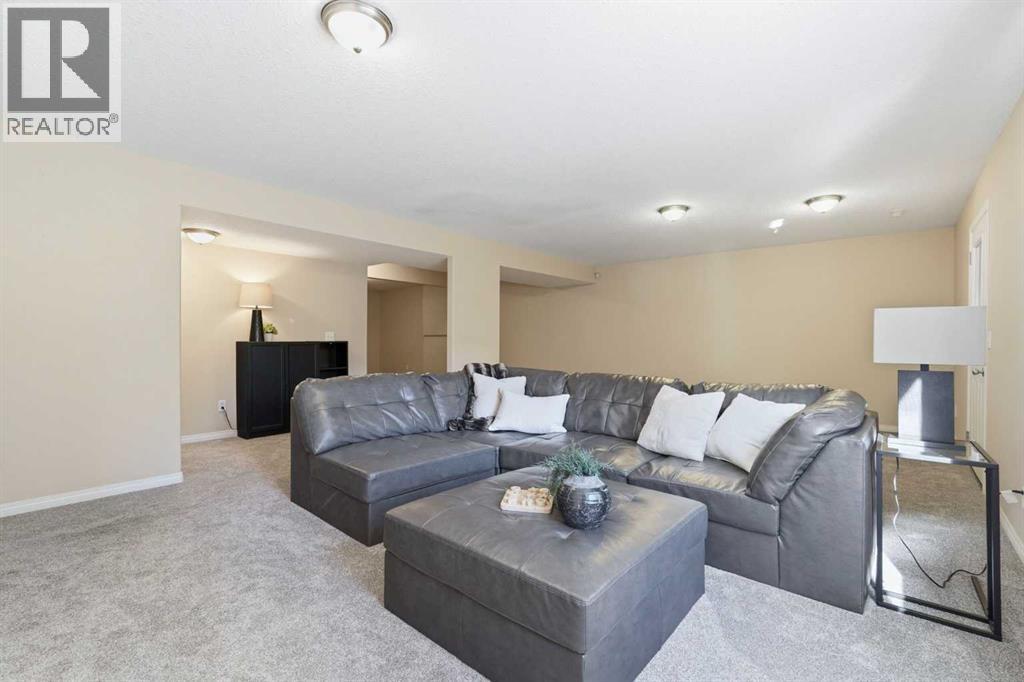 412 Highland Close - Image 24