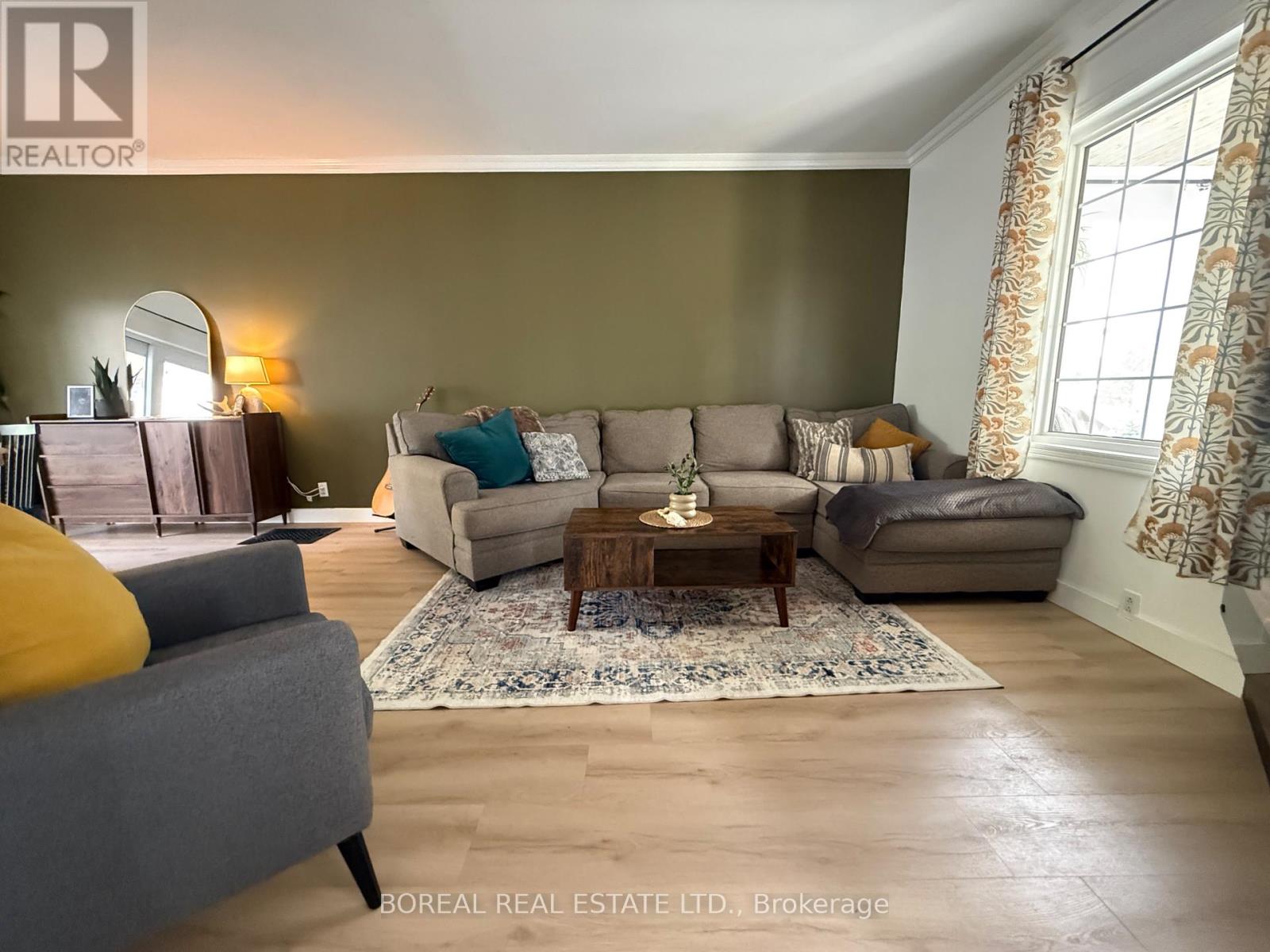 221 FIFTH AVENUE - Image 24