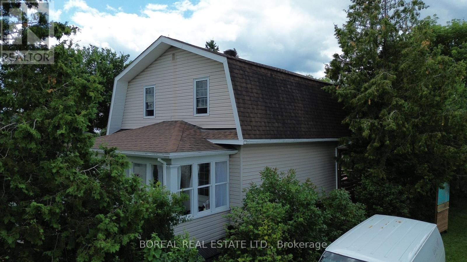 221 FIFTH AVENUE - Image 3