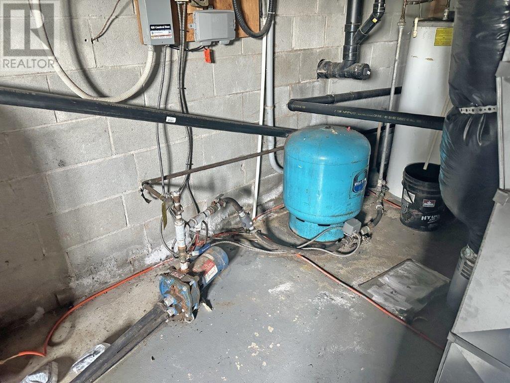 100 Wolf River Road