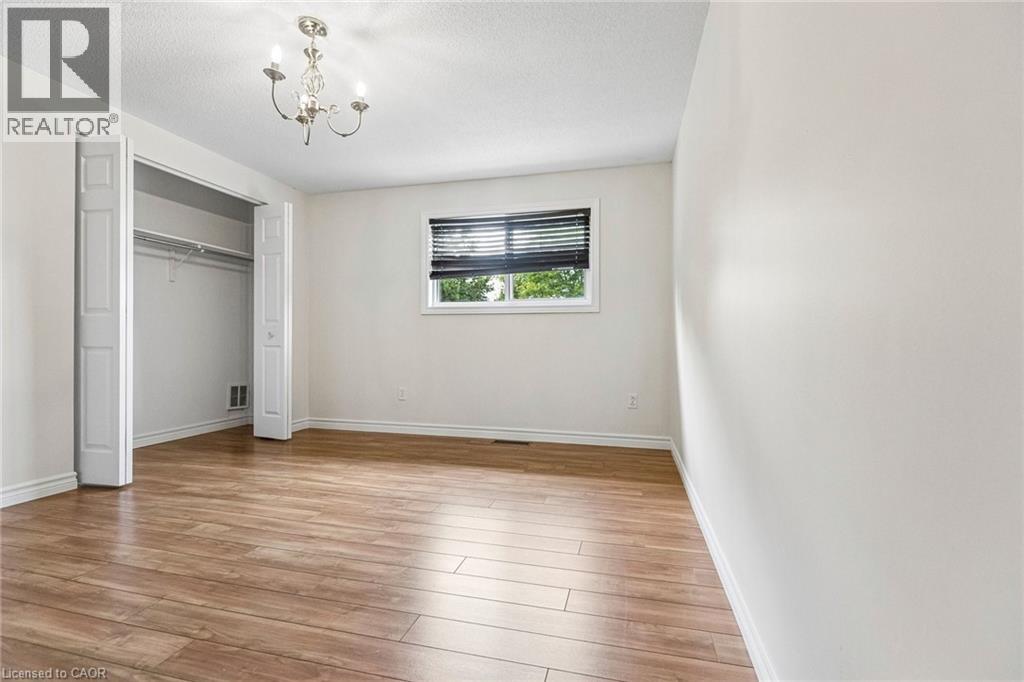 305 SEKURA Street - Image 17