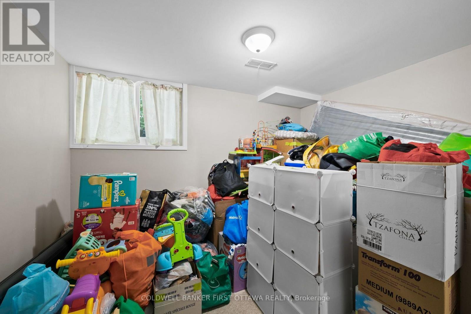 #6 108 MCDERMOT COURT - 30