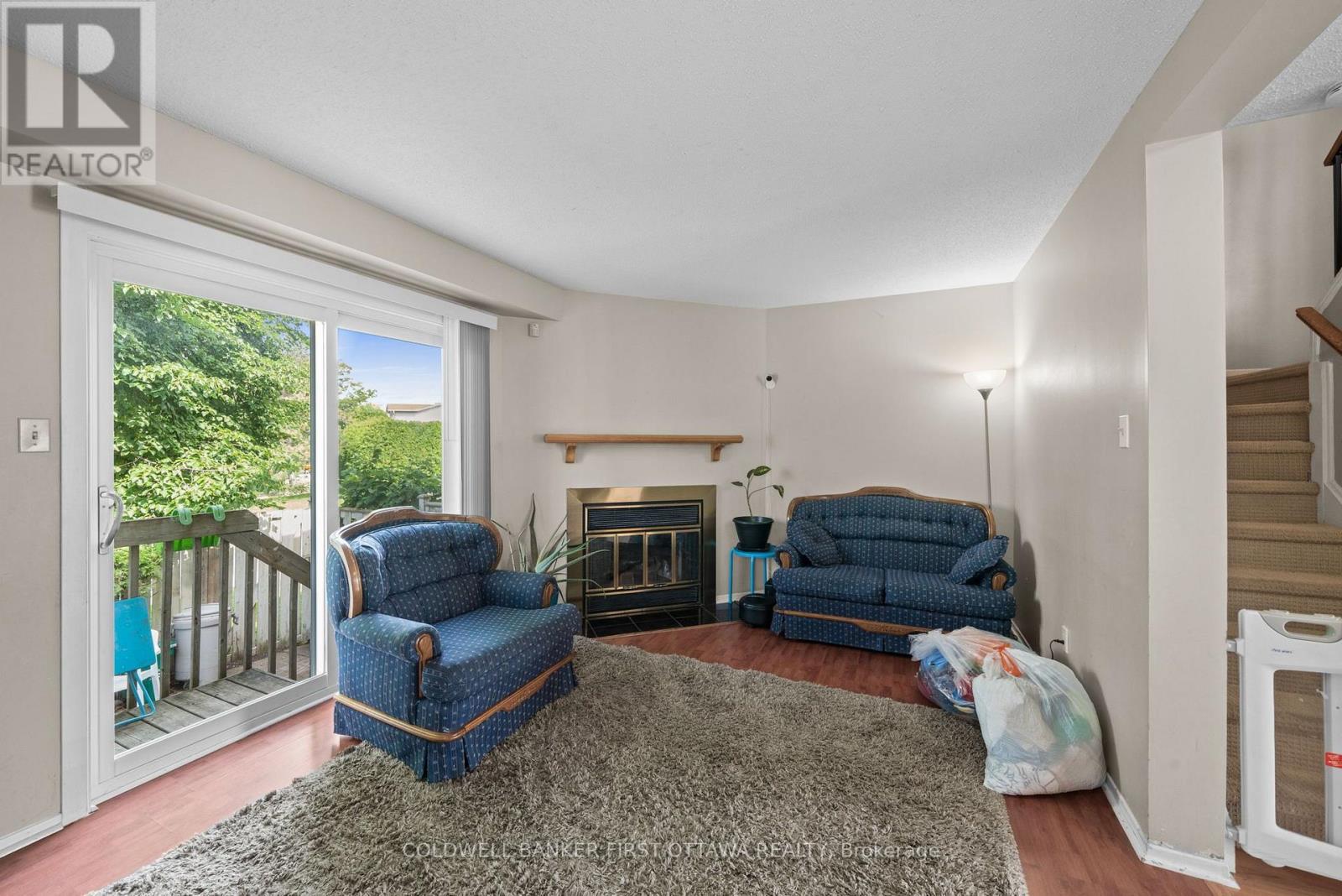 #6 108 MCDERMOT COURT - 8