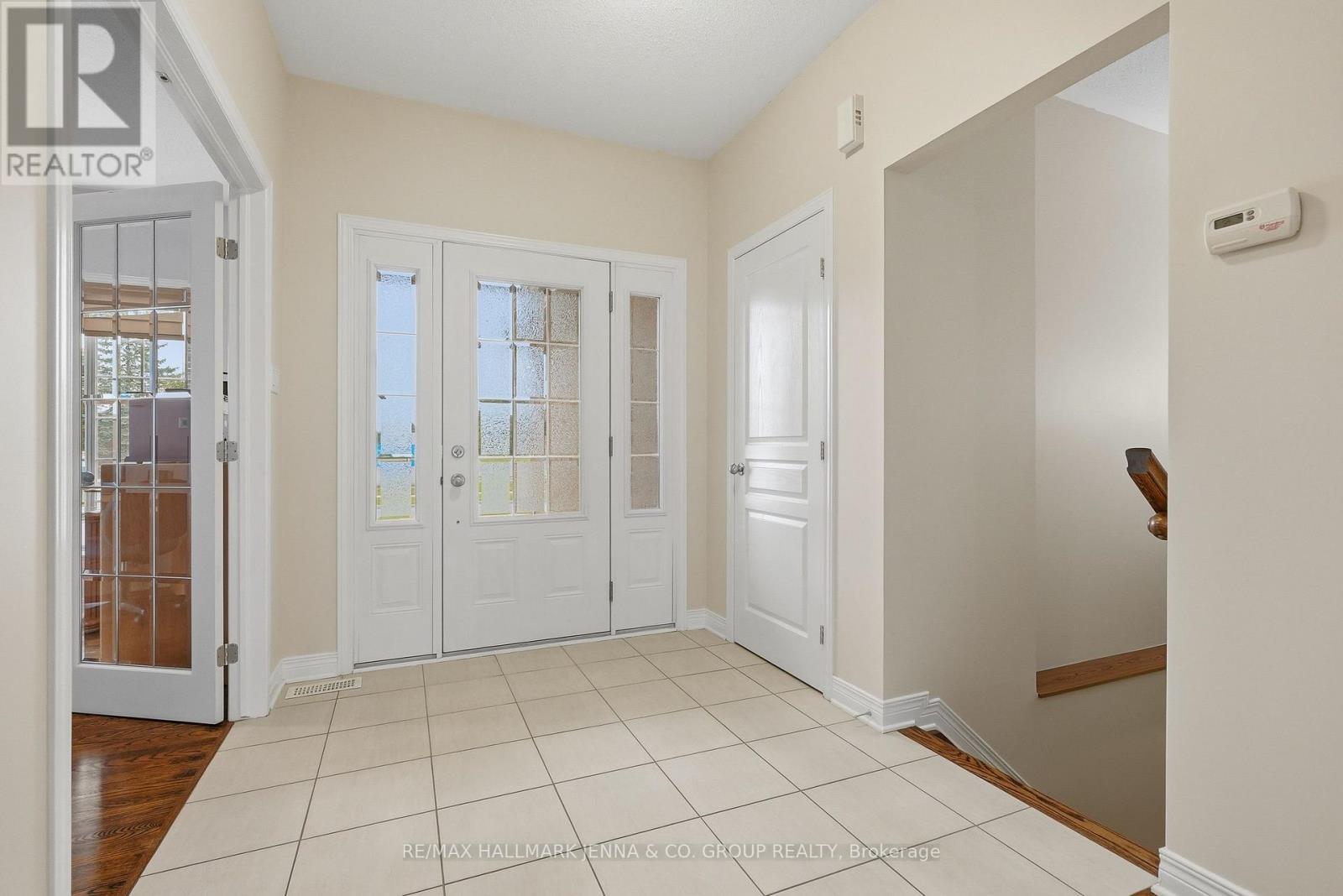 15 BAYWOOD DRIVE - 3