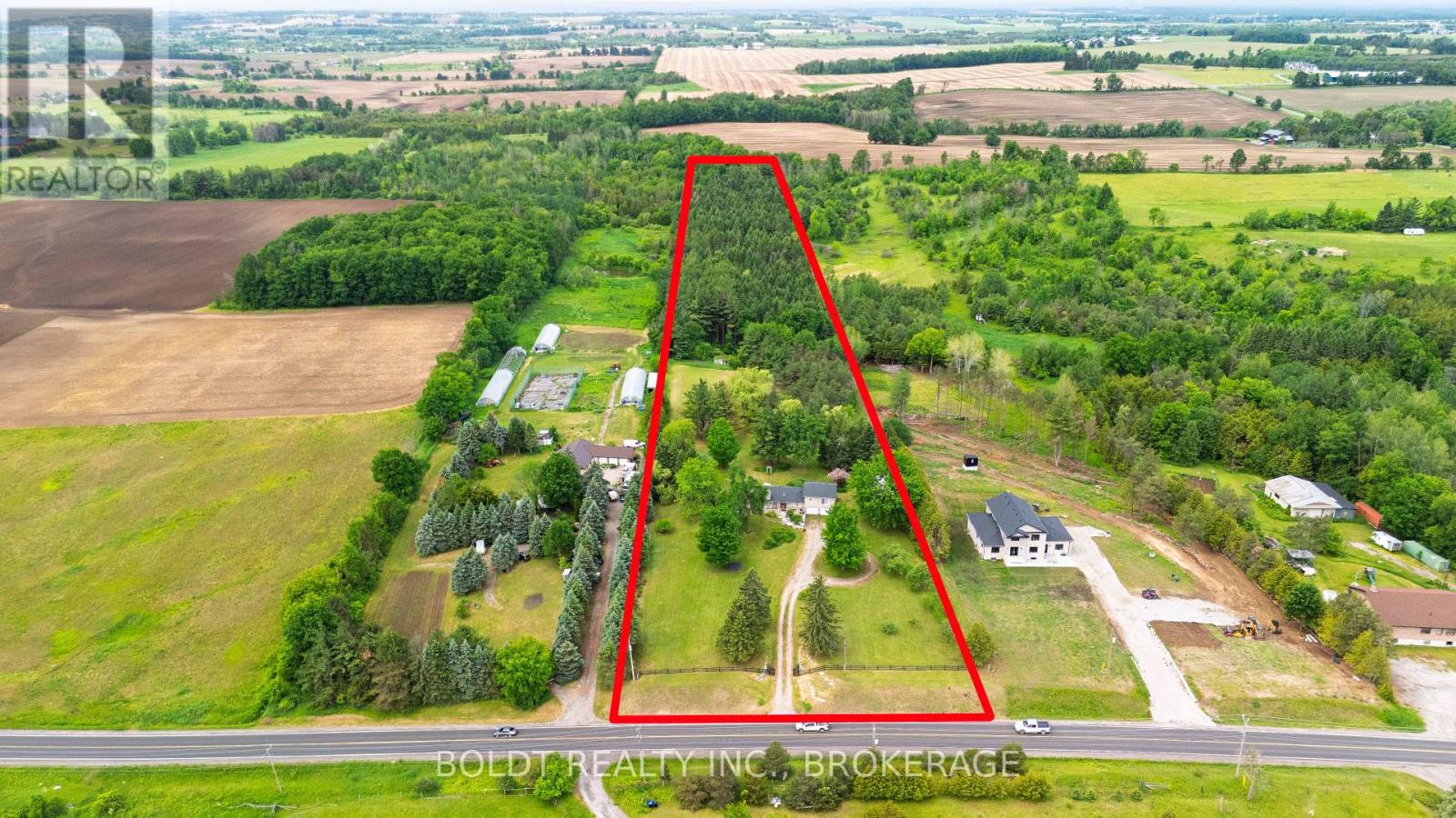 5832 5TH SIDE ROAD - 1