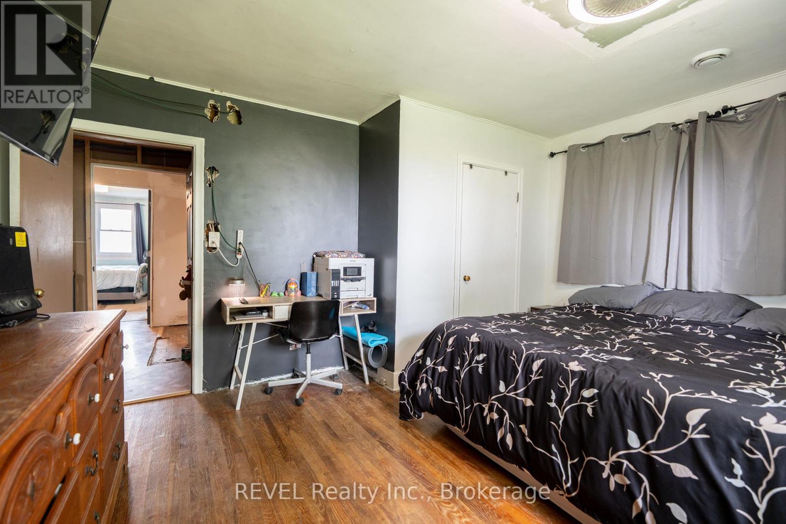 10830 3 HIGHWAY - 12