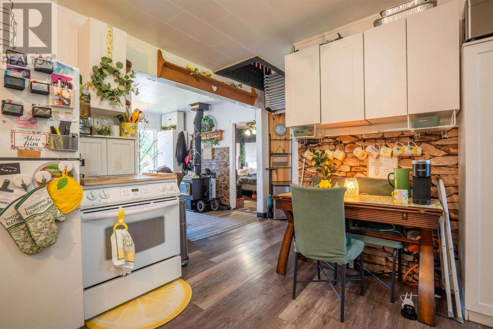 340 Sixth AVE - 10