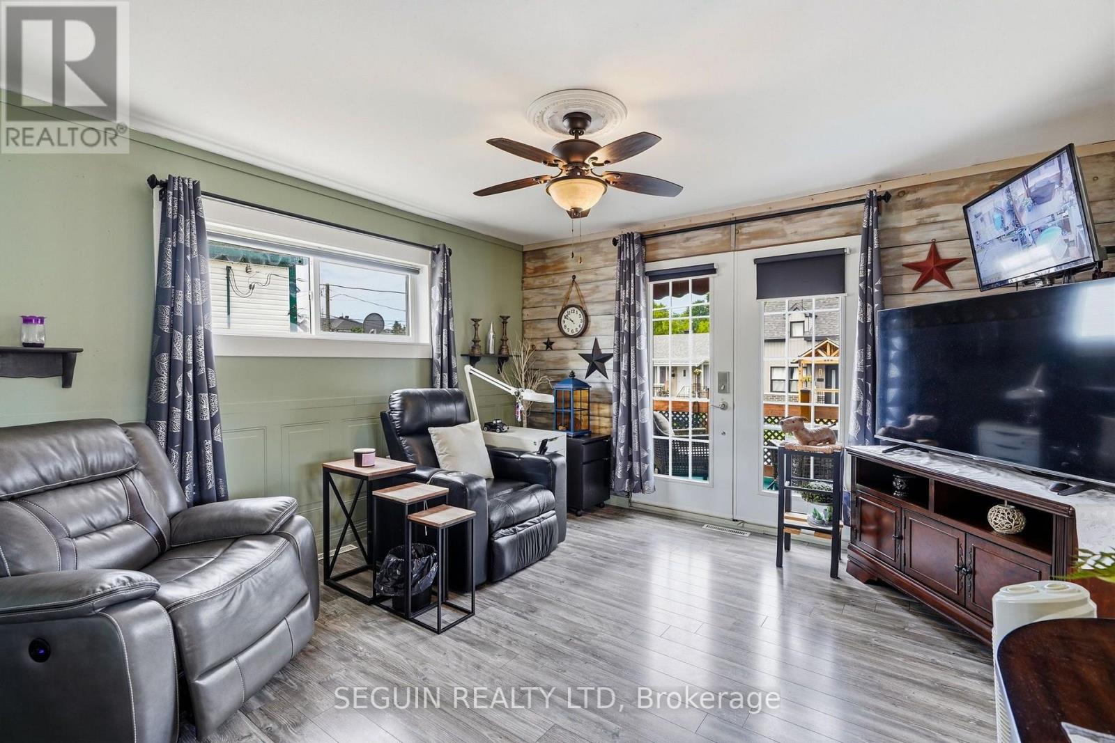 255 HAMPDEN STREET - 13