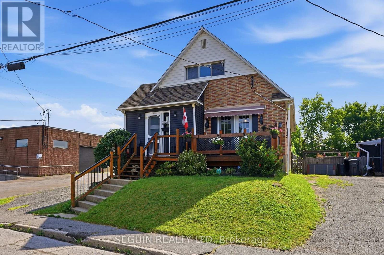 255 HAMPDEN STREET - 2