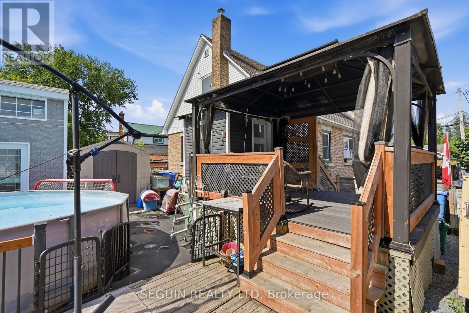 255 HAMPDEN STREET - 22