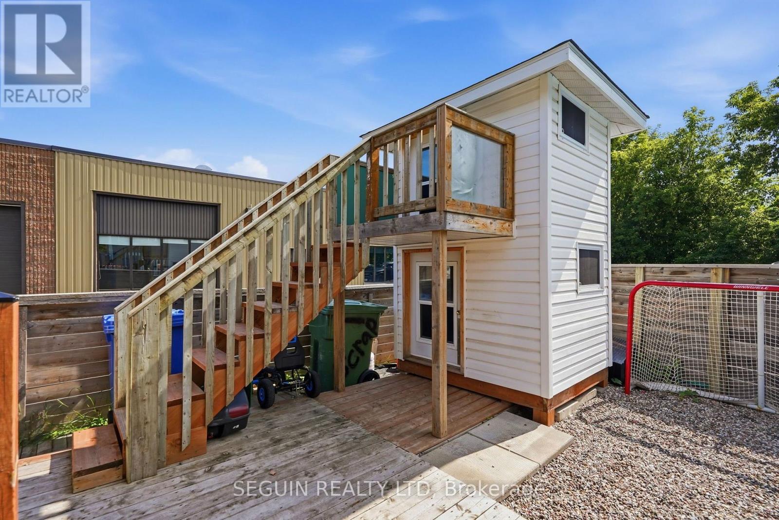 255 HAMPDEN STREET - 24