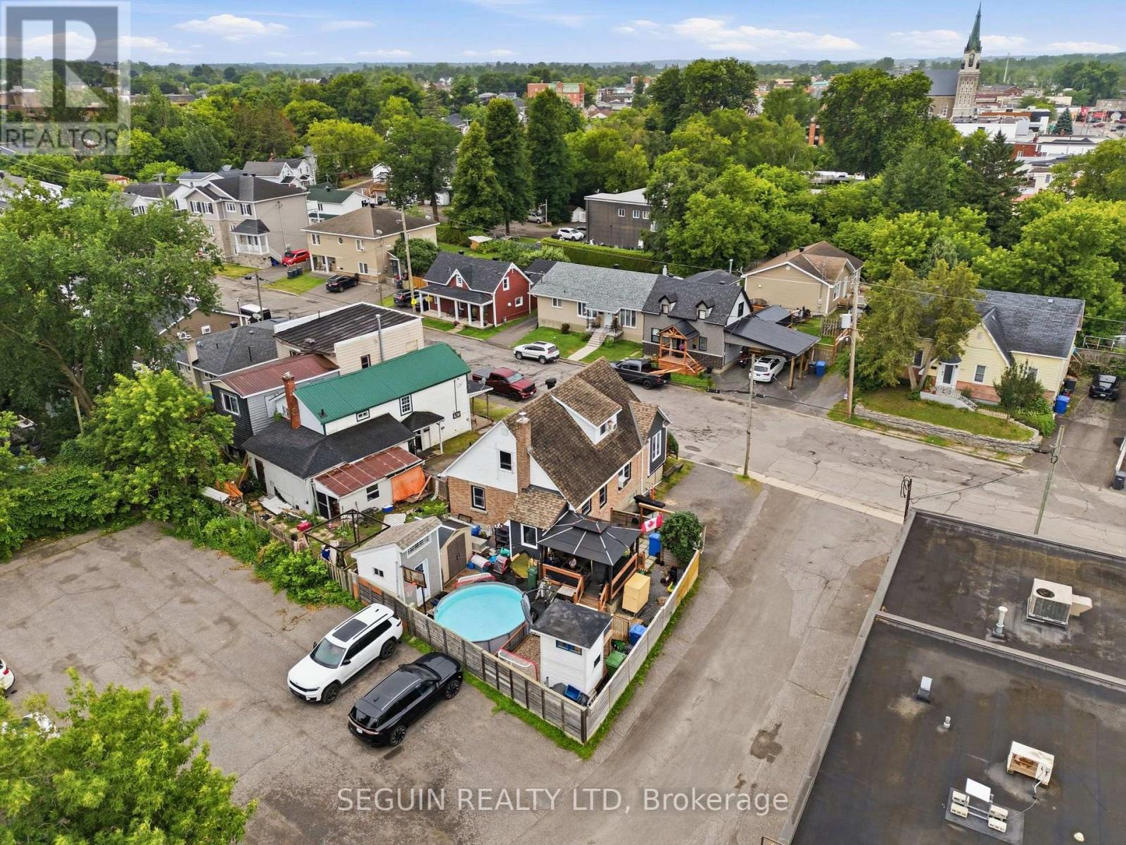 255 HAMPDEN STREET - 32