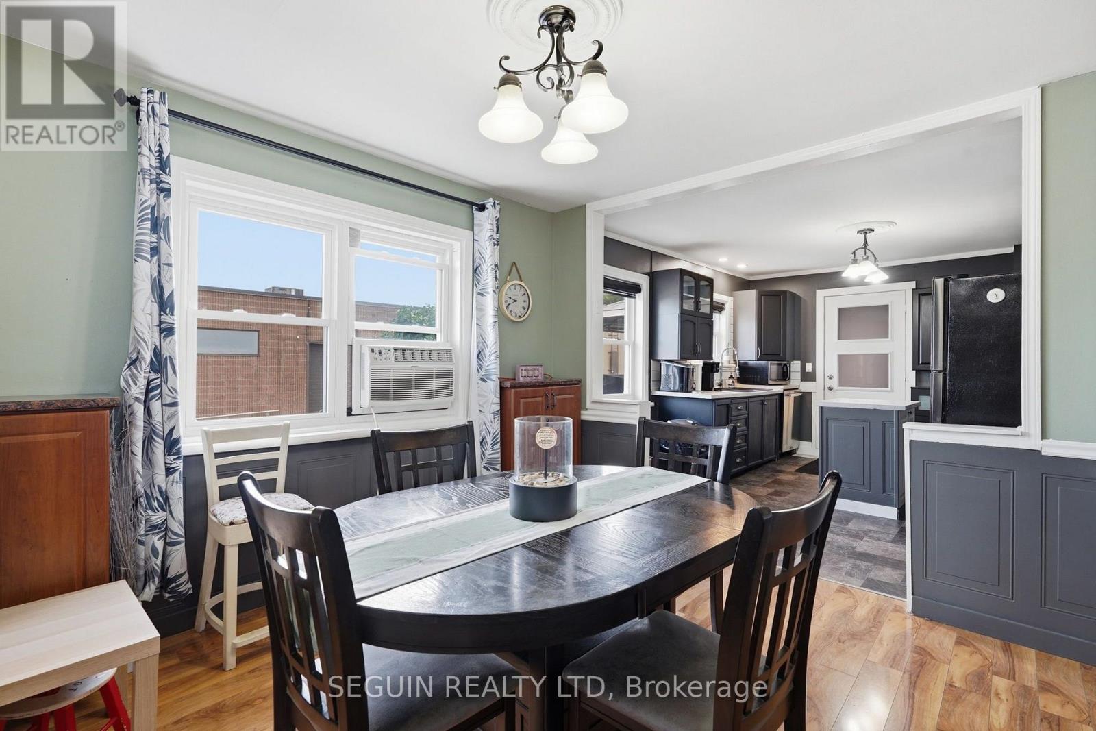 255 HAMPDEN STREET - 5