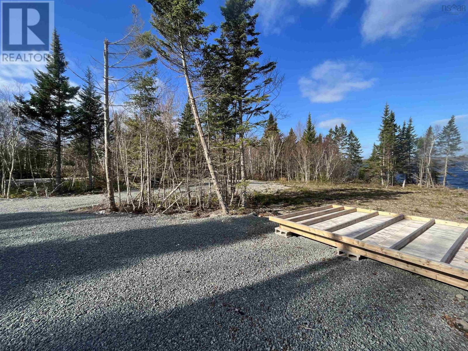 Property 13 of 33 of Lot 13 325 Lakefront Drive