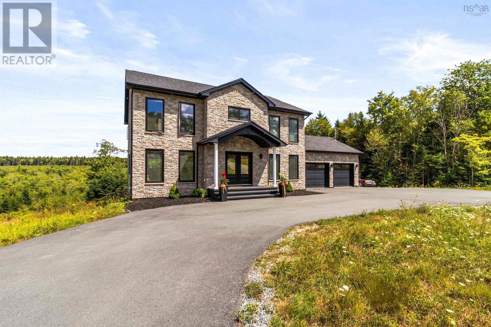 382 Galloway Drive - 1