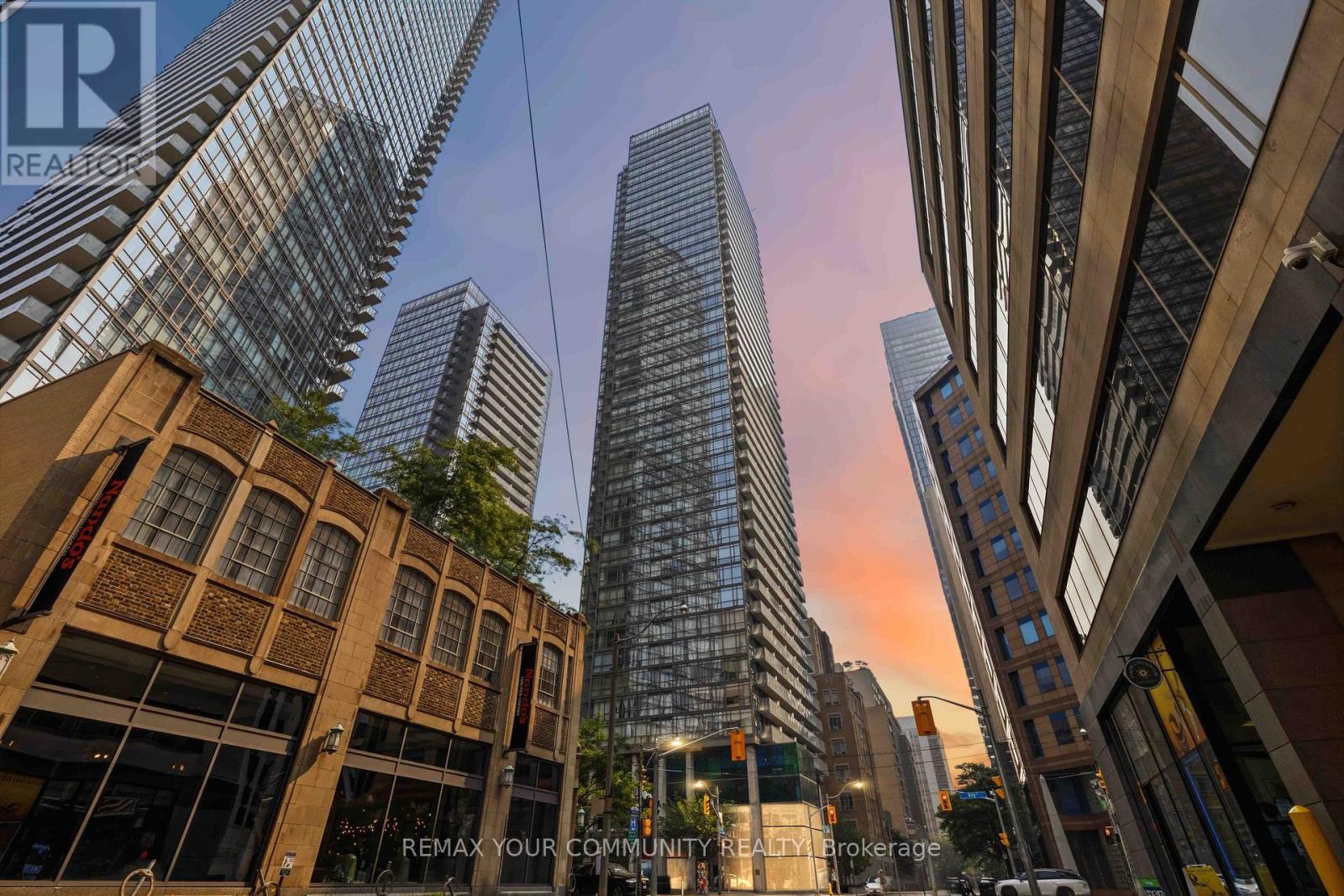 #3102 38 GRENVILLE STREET - 1