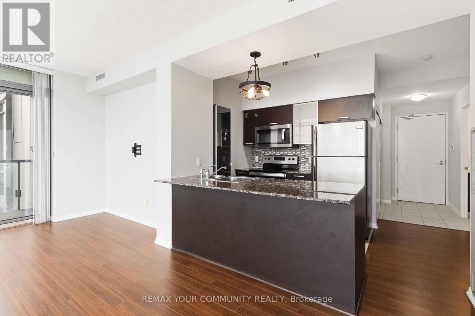 #3102 38 GRENVILLE STREET - 17