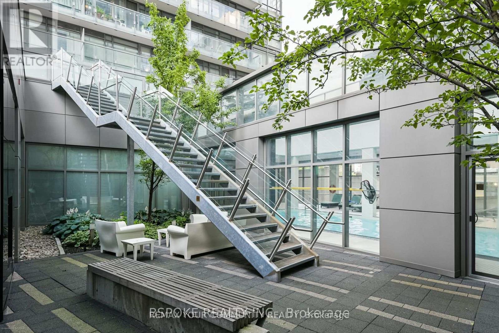 #3102 38 GRENVILLE STREET - 34