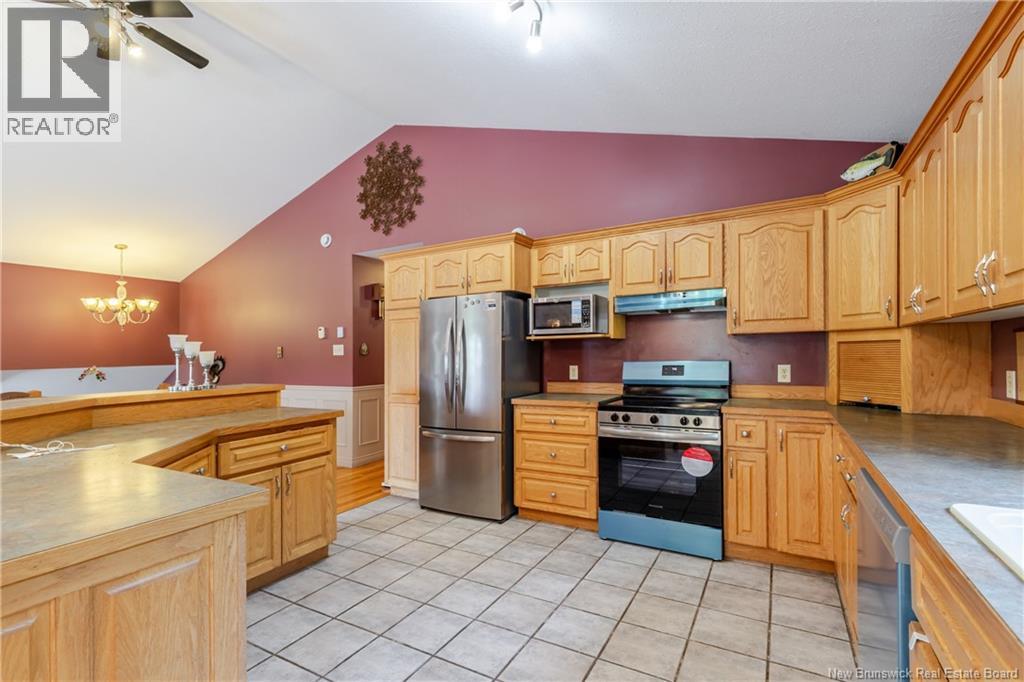 822 Douglas Avenue - 10