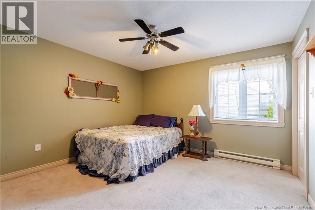 822 Douglas Avenue - Image 17