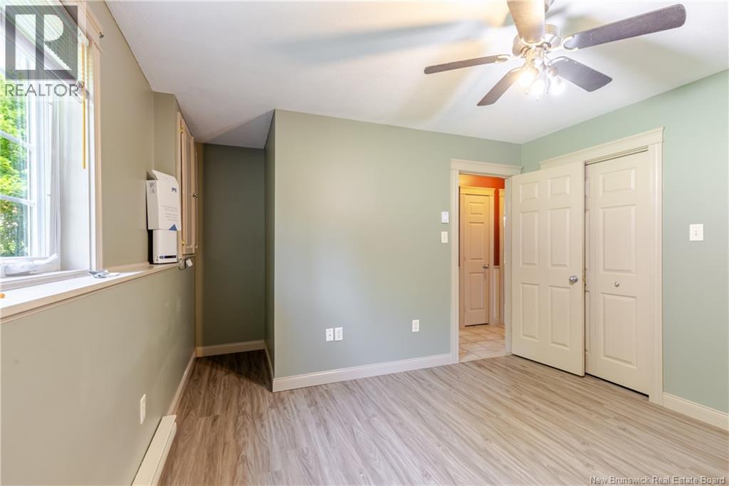 822 Douglas Avenue - 31