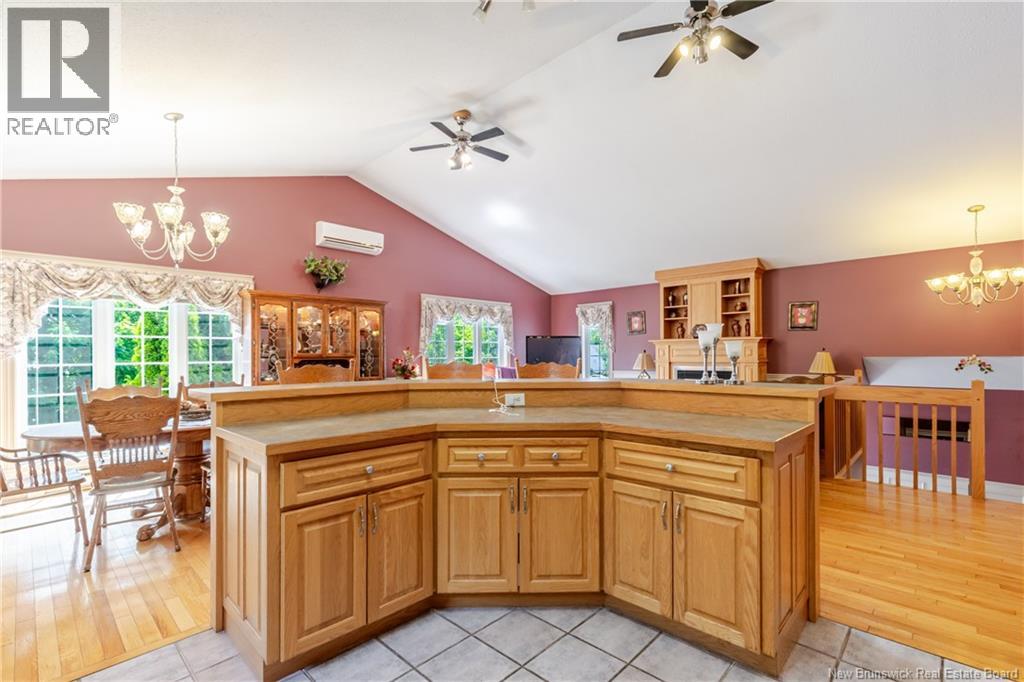822 Douglas Avenue - 11