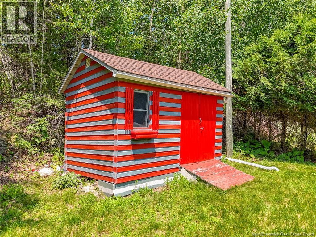 822 Douglas Avenue - 39