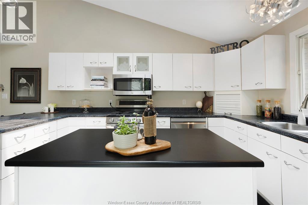 1292 Kenwick Way - Image 15