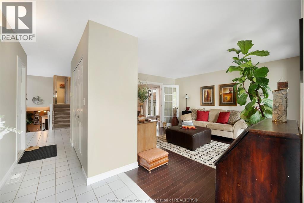 1292 Kenwick Way - 8