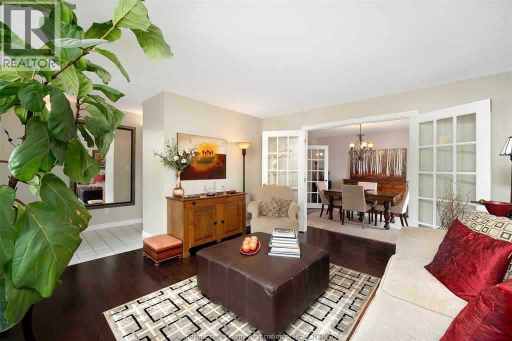 1292 Kenwick Way - 9