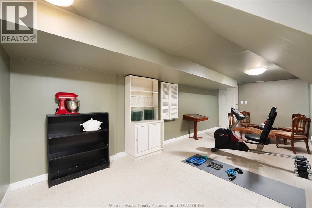 1292 Kenwick Way - 26