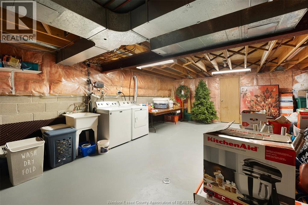 1292 Kenwick Way - 27