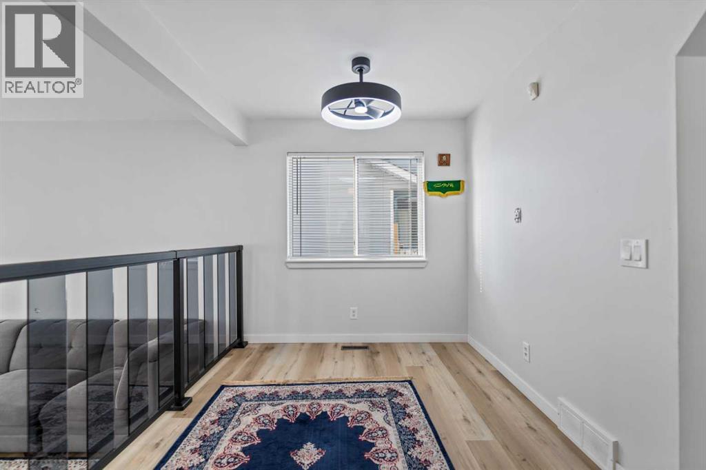 3806 Catalina Boulevard NE - 15