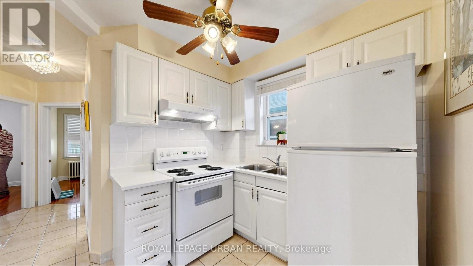 202 VIRGINIA AVENUE - Image 12