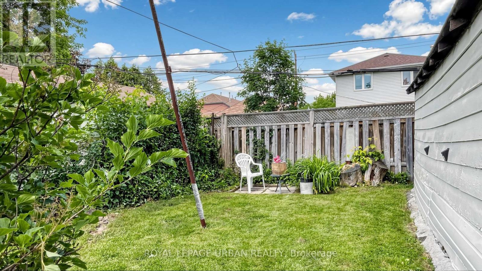 202 VIRGINIA AVENUE - 38