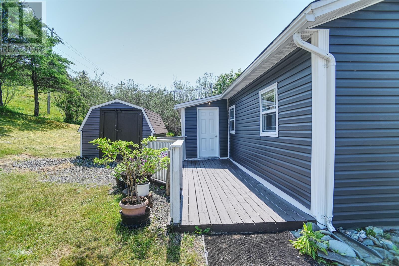 37 Main Road - Image 23
