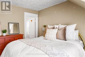 17 WAUBEEK STREET - 29