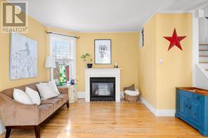 17 WAUBEEK STREET - 5