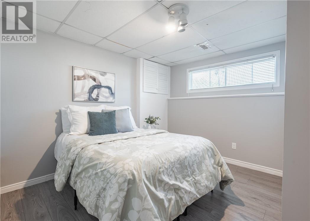 4595 St. Therese Street - 19