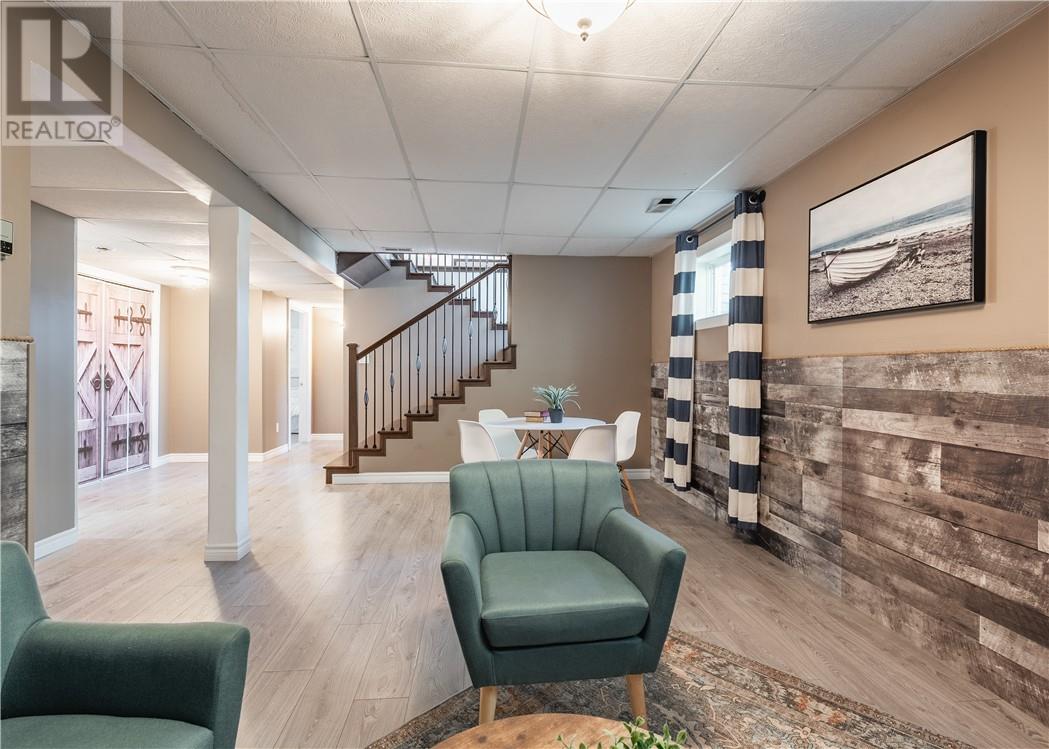 4595 St. Therese Street - 21