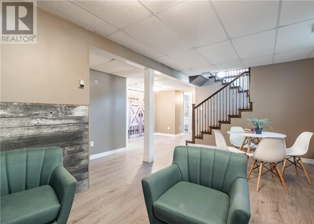 4595 St. Therese Street - 22