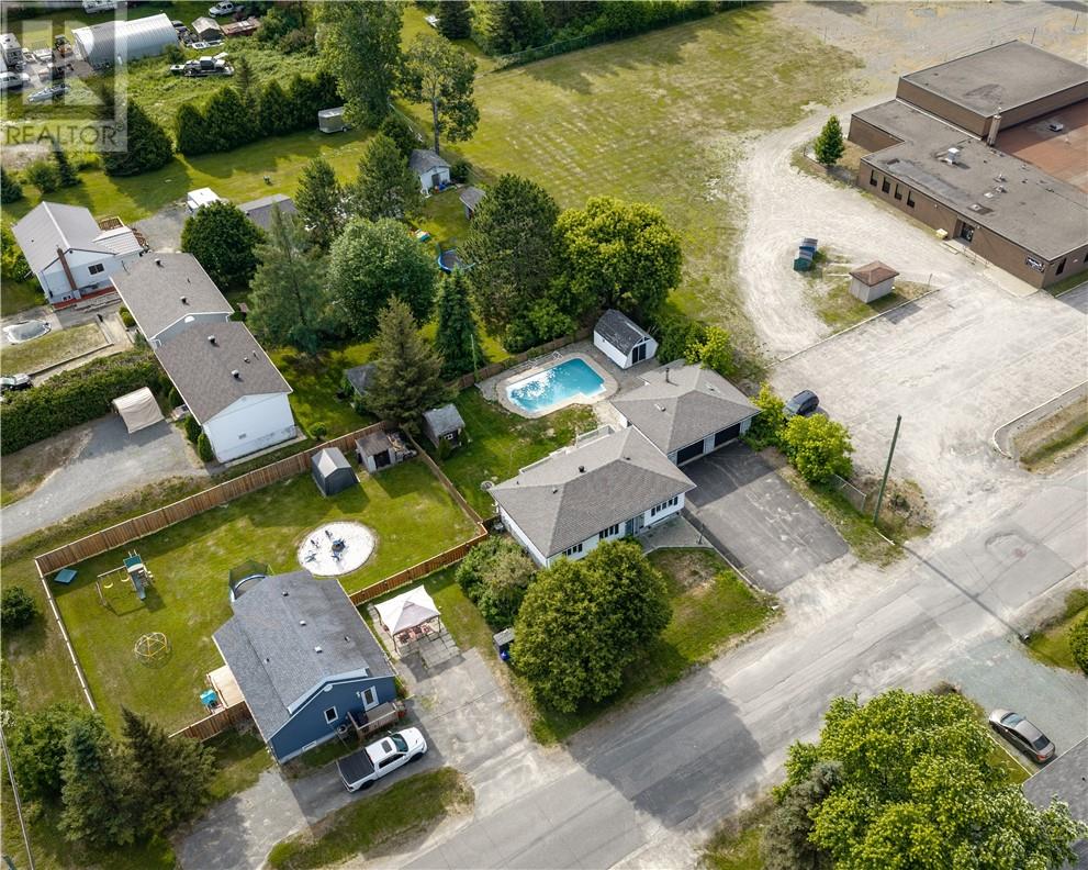 4595 St. Therese Street - Image 32