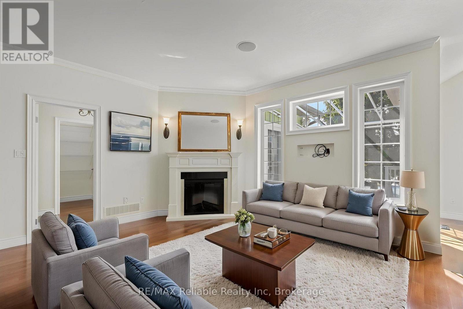 11 OAKWOOD LINKS LANE - 14