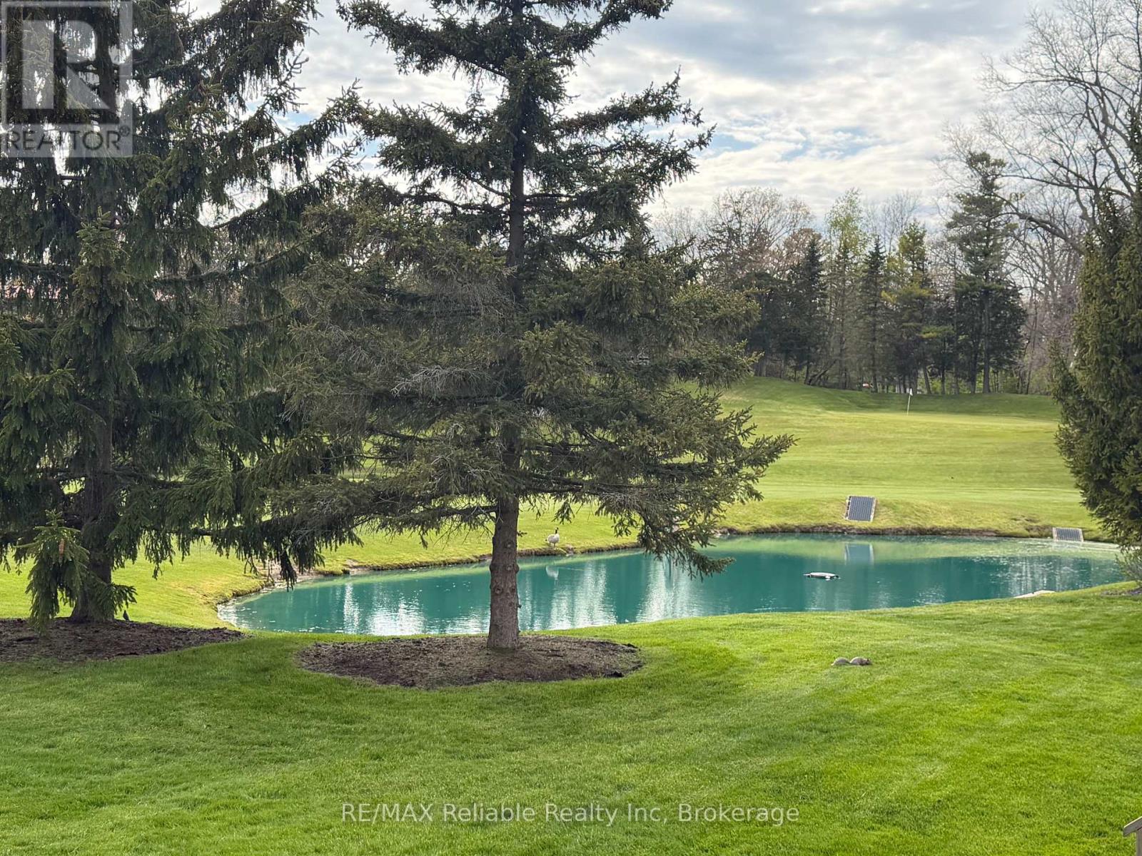 11 OAKWOOD LINKS LANE - 40